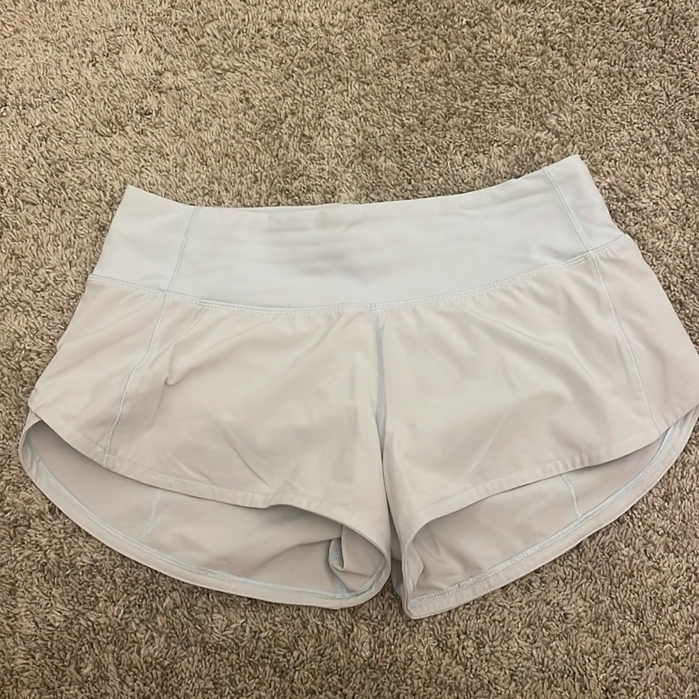 Lululemon Speed it up shorts